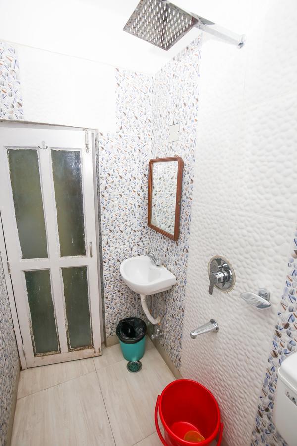 Hotel Cecil Колката Екстериор снимка